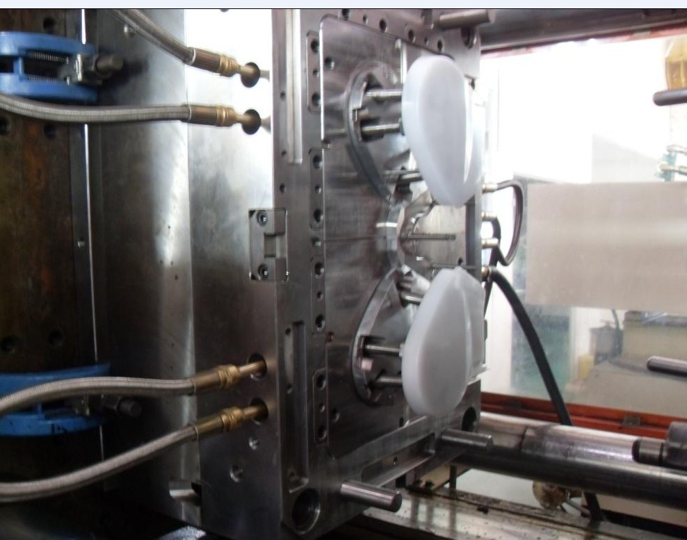 注塑模具是如何加工生產(chǎn)出塑膠產(chǎn)品的